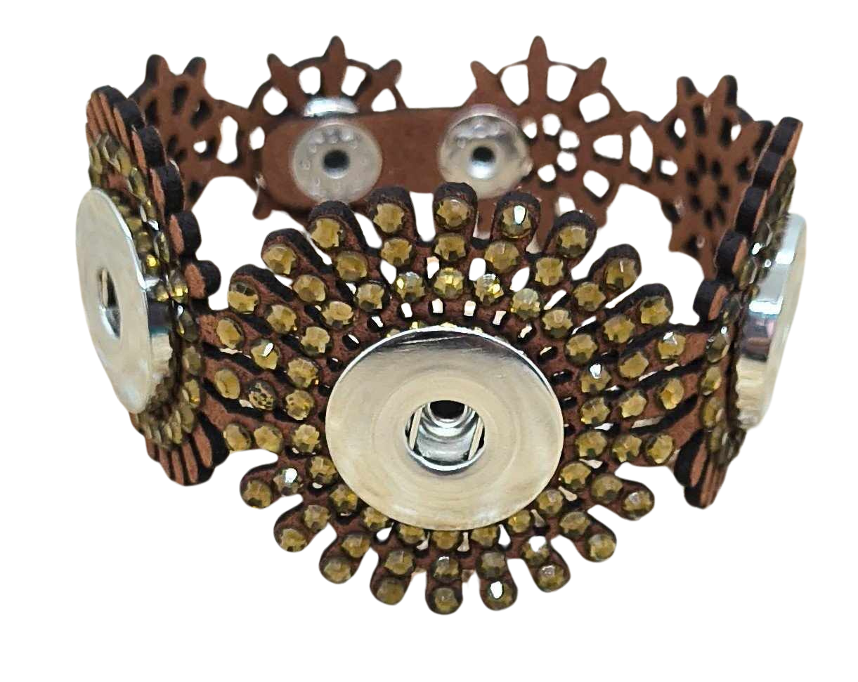 Atlee, 3 Snap Bracelet - Brown
