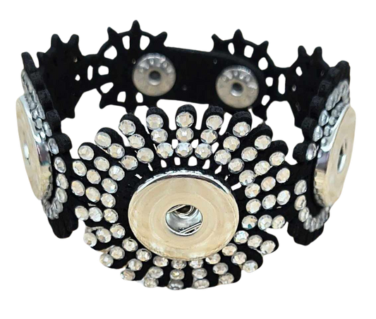 Atlee, 3 Snap Bracelet - Black