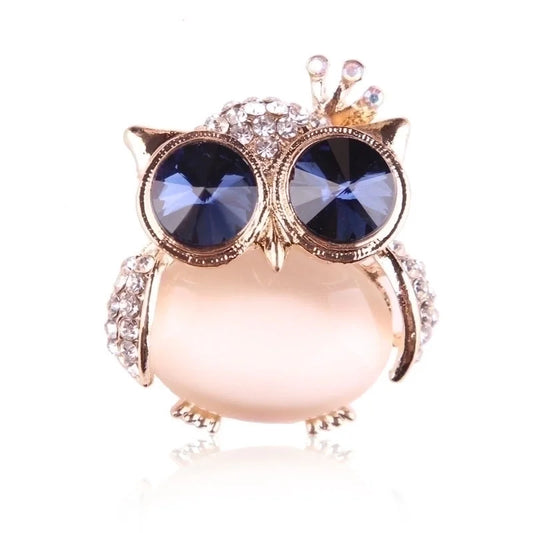 Wide-Eyed Owl Brooch - Tan